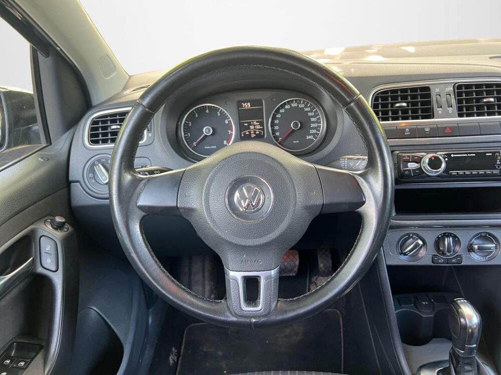 Polo 1.4i - 85 - BV DSG V 6R Confortline PHASE 1 2012 occasion 06250 Mougins