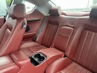 Granturismo 4.2i V8 - BVA COUPE . PHASE 1 2009 occasion 33450 Montussan