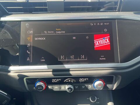 Q3 45 tfsi 245 business line s tronic 6 2023 occasion 54520 Laxou