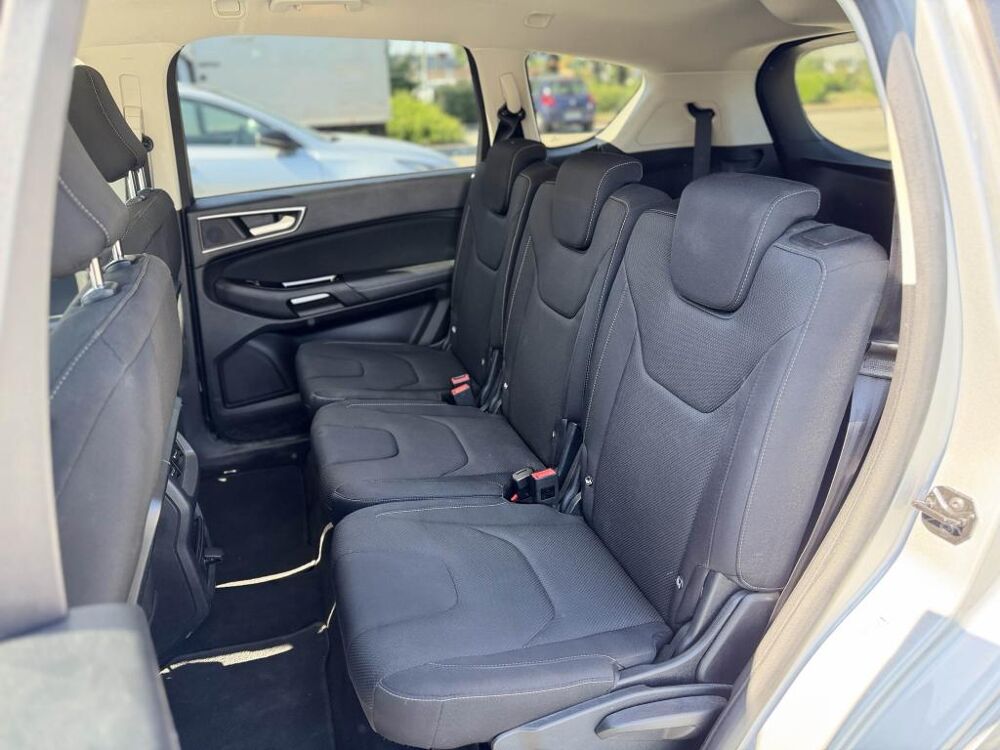 S-MAX TITANIUM - 2.0 - 150CH- 7PL - TOIT PANO - SIEGES CHAUFFANTS 2019 occasion 13760 Saint-Cannat
