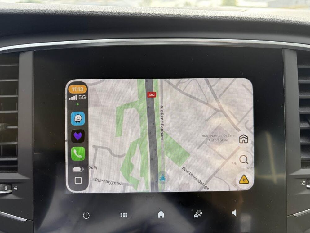 M&eacute;gane IV EVOLUTION 1.6 E-TECH PLUG-IN HYBRIDE 160ch 2023 occasion 44700 Orvault