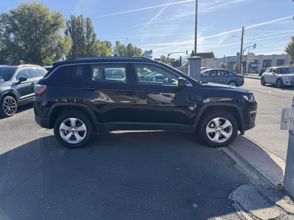 Compass 2.0 MultiJet II - 140 4x4 Limited Gps + clim + camera AR 2017 occasion 19100 Brive-la-Gaillarde