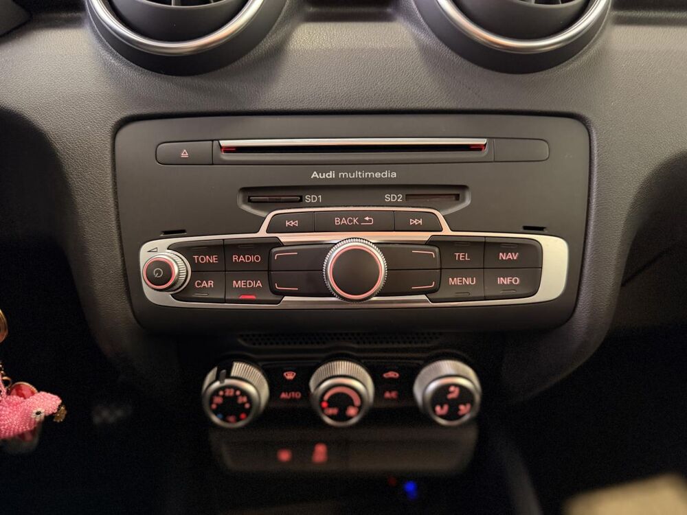 A1 SPORTBACK 1.4 TDI 90CH GARANTIE 12 MOIS 2015 occasion 16000 Angoul&ecirc;me