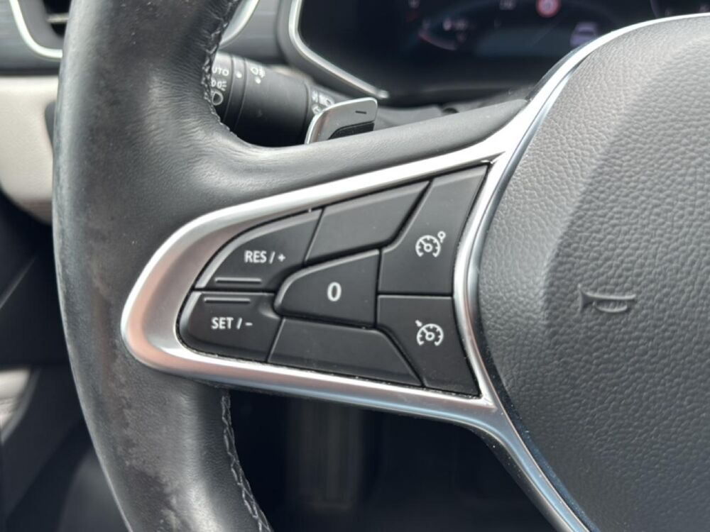 Captur 1.5 blue dci 115 initiale paris edc 2020 occasion 85150 Les Achards