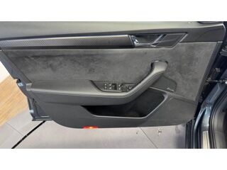 Superb Combi Sportline 1.4 TSI PHEV 218 - 2&egrave;me main - Entretien Com 2020 occasion 60740 Saint-Maximin