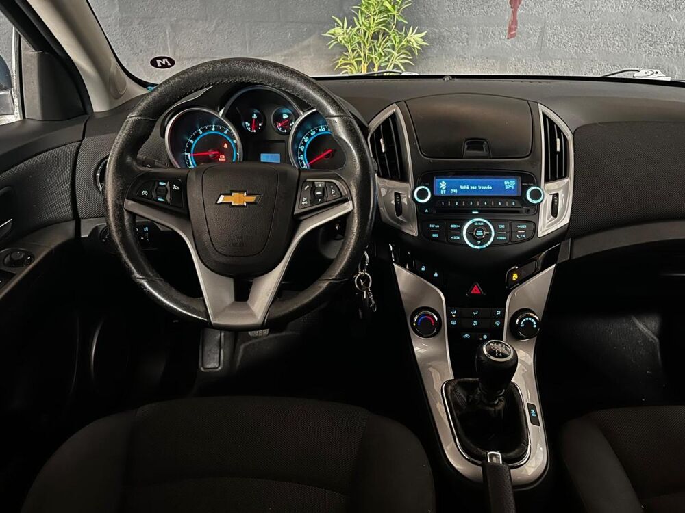 Cruze 1.6 16V 124CH FINITION LT - GARANTIE 6 MOIS 2012 occasion 33700 M&eacute;rignac