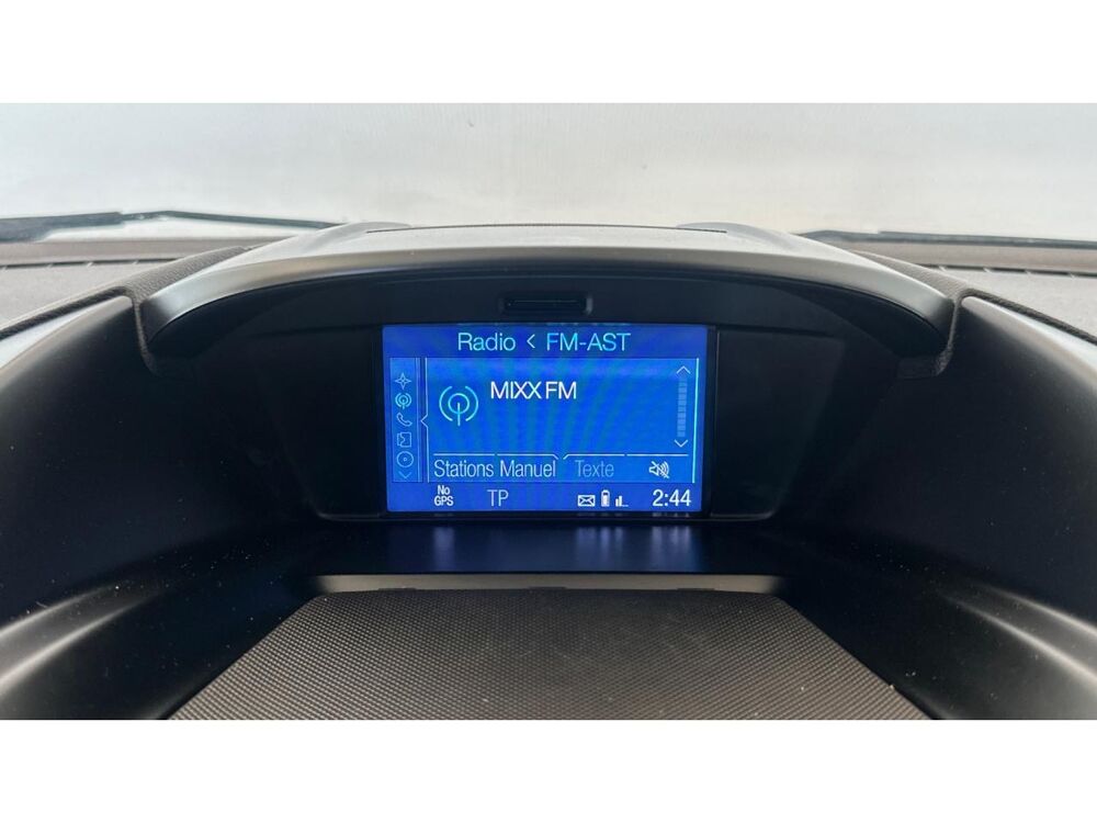 Kuga 2.0 TDCi 180 ch 4x4 BVA Titanium - ATTELAGE - TOIT OUVRANT - 2014 occasion 17600 Saujon