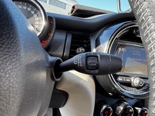 Cooper D Cabriolet 1.5i - 136 BVA Chili Clim + Radar AR 2017 occasion 19100 Brive-la-Gaillarde