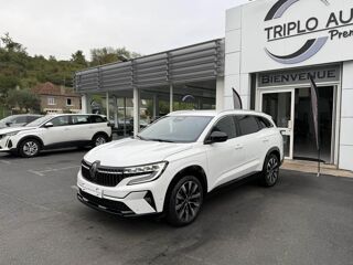 Espace 1.2 E-Tech Full Hybride - 200 - BV CVT - 5 pl Techno ATTELAG 2024 occasion 19100 Brive-la-Gaillarde