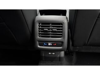 T-ROC 1.5 eTSI 150 DSG R-Line +IQ LIGHT+T.OUVR+PACK BLACK 2026 occasion 81580 Soual