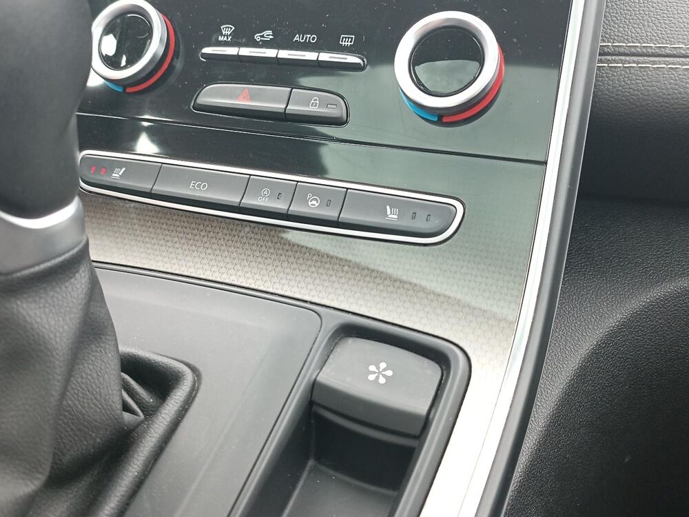 Scenic IV 1.6 dci 160 initiale paris edc 2017 occasion 85150 Les Achards