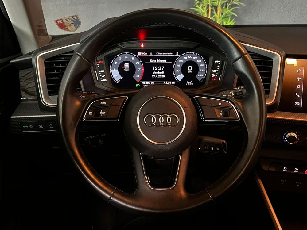 A1 25 TFSi - 1.0i 95CH BVM6 - DESIGN - VIRTUAL COCKPIT - GARANT 2021 occasion 33700 M&eacute;rignac