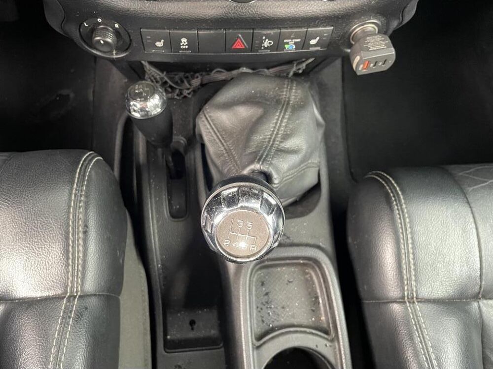 Wrangler 2.8 CRD 200 CH FAP BVM 6 Unlimited Sahara PH 2, TOIT DUR + C 2012 occasion 33127 Saint-Jean-d'Illac