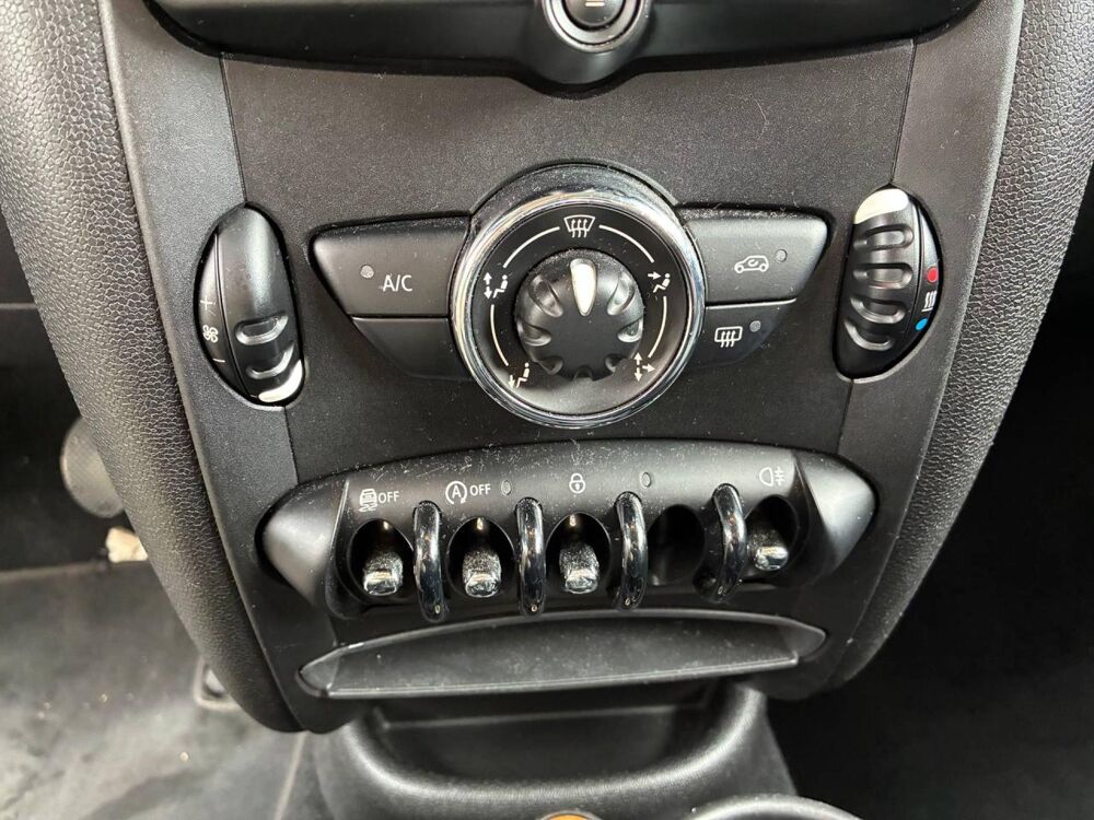 Cooper D Countryman 1.6i - 122  Cooper 2014 occasion 31660 Bessi&egrave;res