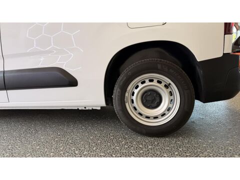 Partner fourgon standard PREMIUM - 650 KG 1.5 BlueHDi S&S - 100 ch 2020 occasion 16000 Angoul&ecirc;me