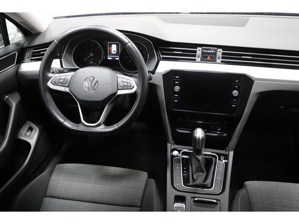 Passat 2.0 TDI Evo 150 Business DSG 7 PHASE 2 2021 occasion 06550 La Roquette-sur-Siagne