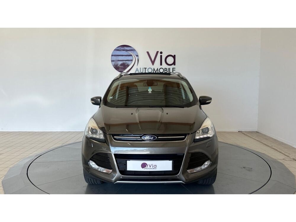 Kuga 2.0 TDCi 180 ch 4x4 BVA Titanium - ATTELAGE - TOIT OUVRANT - 2014 occasion 17600 Saujon