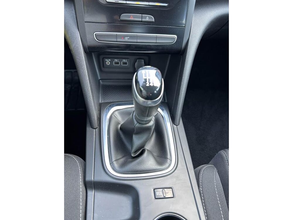 M&eacute;gane IV SOCIETE Blue dCi 115 Air Nav 2022 occasion 44700 Orvault
