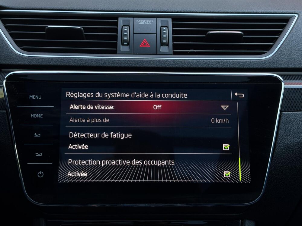 Superb 2.0 TSI 220 DSG Sportline Toit ouvrant Canton Pack Hiver ACC 2017 occasion 67440 Marmoutier
