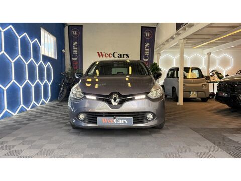Clio 1.2 75CH LIMITED - GARANTIE 12 MOIS 2015 occasion 16000 Angoul&ecirc;me