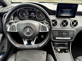Classe CLA 200 d 7G-DCT Fascination Pack AMG ? Phase 2 ? Toit ouvrant ? 2016 occasion 49070 Beaucouz&eacute;