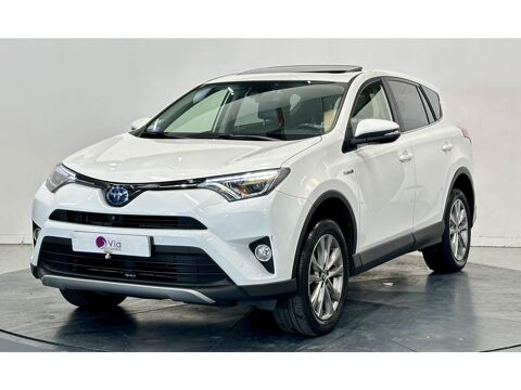 Toyota RAV 4 HYBRIDE 197CH BV CVT LOUNGE / TOIT OUVRANT / CUIR 2017 occasion Villeneuve-d'Ascq 59650