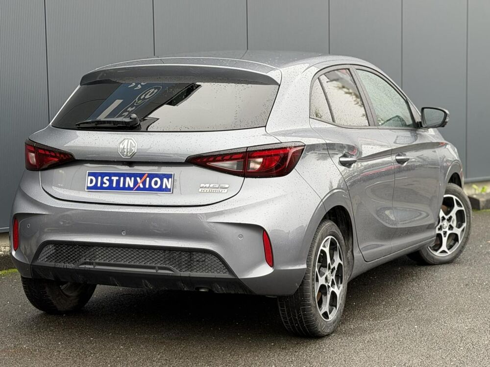 MG3 1.5 Hybrid+ 195 Luxury avec Cam&eacute;ra 360 et Si&egrave;ges chauffants 2025 occasion 35300 Foug&egrave;res