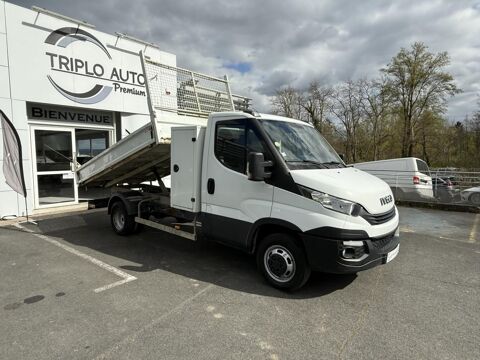 Daily 35 C 14S PLATEAU CABINE 35C/35S TVA RECUPERABLE + ATTELAGE + 2019 occasion 19100 Brive-la-Gaillarde