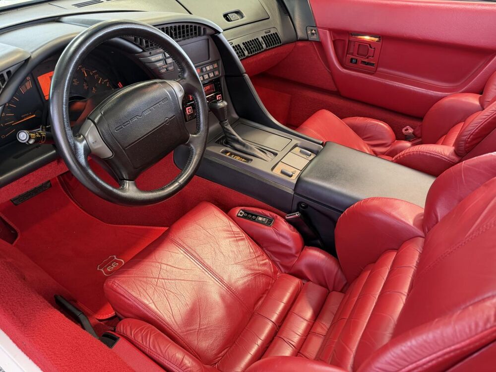 Corvette c4 Cabriolet 5.7 V8 245ch BVA CABRIOLET GARANTIE 6 MOIS 1991 occasion 16000 Angoul&ecirc;me