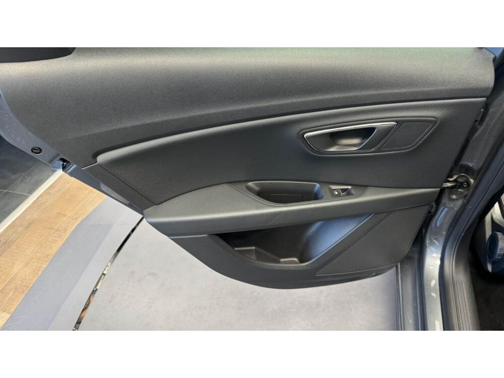 Leon ST 2.0 TDI 184 - DSG 6 - Matrix Led - Entretien Complet - 2015 occasion 60740 Saint-Maximin