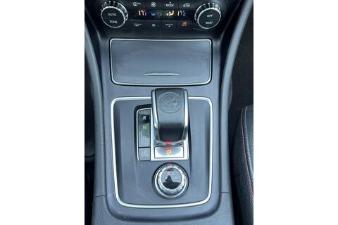 Classe A A 45 - 381 ECHAPPEMENT PERFORMANCE AMG 4-Matic CARPLAY 2015 occasion 78760 Jouars-Pontchartrain