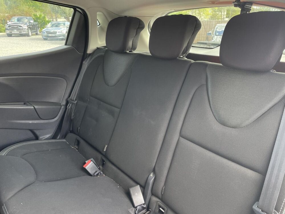 Clio 4 BUSINESS 0.9 TCe 75 CH PH 2-GARANTIE 12 MOIS- 2019 occasion 33127 Saint-Jean-d'Illac