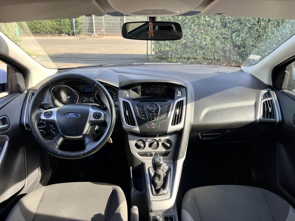 Focus TITANIUM - 100CH - RADARS - CLIM - DISTRIB OK 2012 occasion 13760 Saint-Cannat