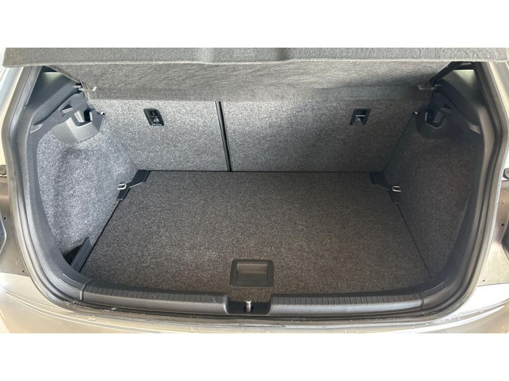 Polo 1.0 TSI 115 R-Line - Toit Ouvrant / Attelage 2019 occasion 17600 Saujon