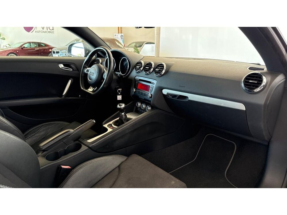 TT Coup&eacute; 1.8 TFSI - 160 S-Line / SIEGE CHAUFFANT / MOTEUR NEUF 2011 occasion 17600 Saujon