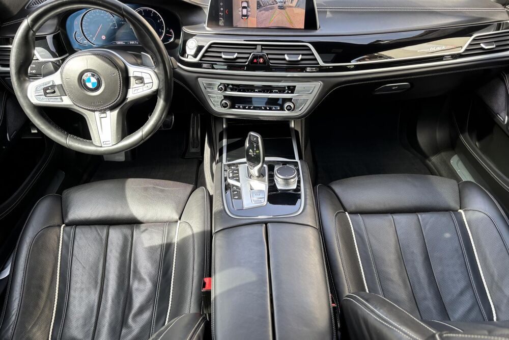 S&eacute;rie 7 730d M Sport xDrive Individual Black Fire - Rare & Sur&eacute;quip&eacute; 2019 occasion 78760 Jouars-Pontchartrain