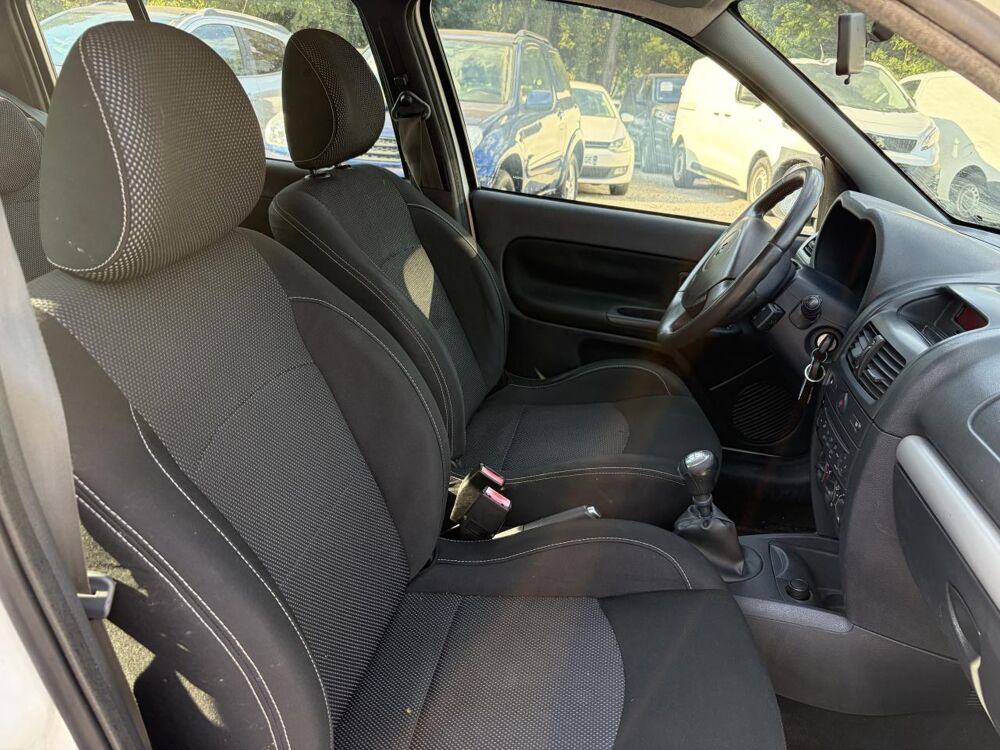 Clio 1.2i 16V - 75ch Campus Evolution 1ere main Crit air 1 / 1200 2012 occasion 30260 Orthoux-S&eacute;rignac-Quilhan