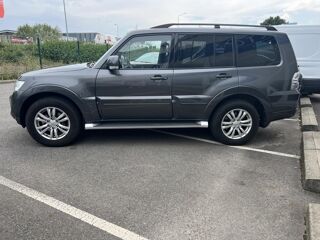 Pajero - 3.2 DI-D - BVA - 7 PLACES - LONG - INSTYLE - PHASE 2 2012 occasion 49070 Beaucouz&eacute;