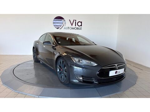 Model S 85D / 700 ch / SUPERCHARGE GRATUITE / TOIT OUVRANT / SOH 91% 2015 occasion 17600 Saujon