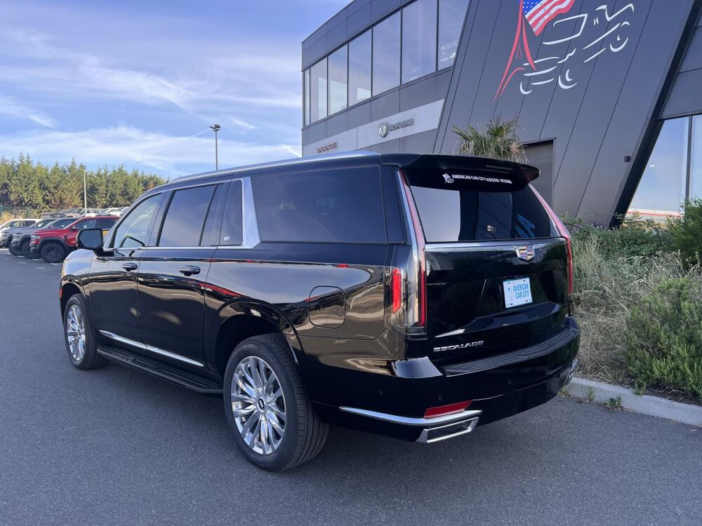 Escalade ESV Premium Luxury V8 6.2L CTTE FOURGON 2023 occasion 91830 Le Coudray-Montceaux