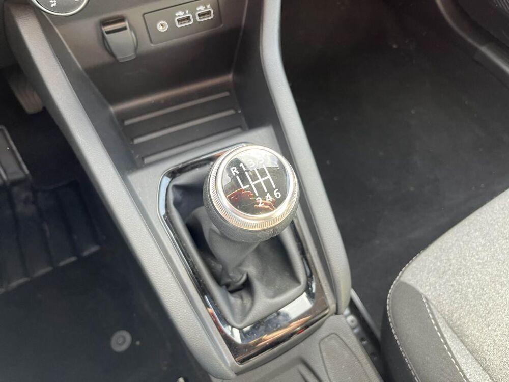 Clio V EVOLUTION 1.5 BLUE DCI 100ch 2025 occasion 44700 Orvault