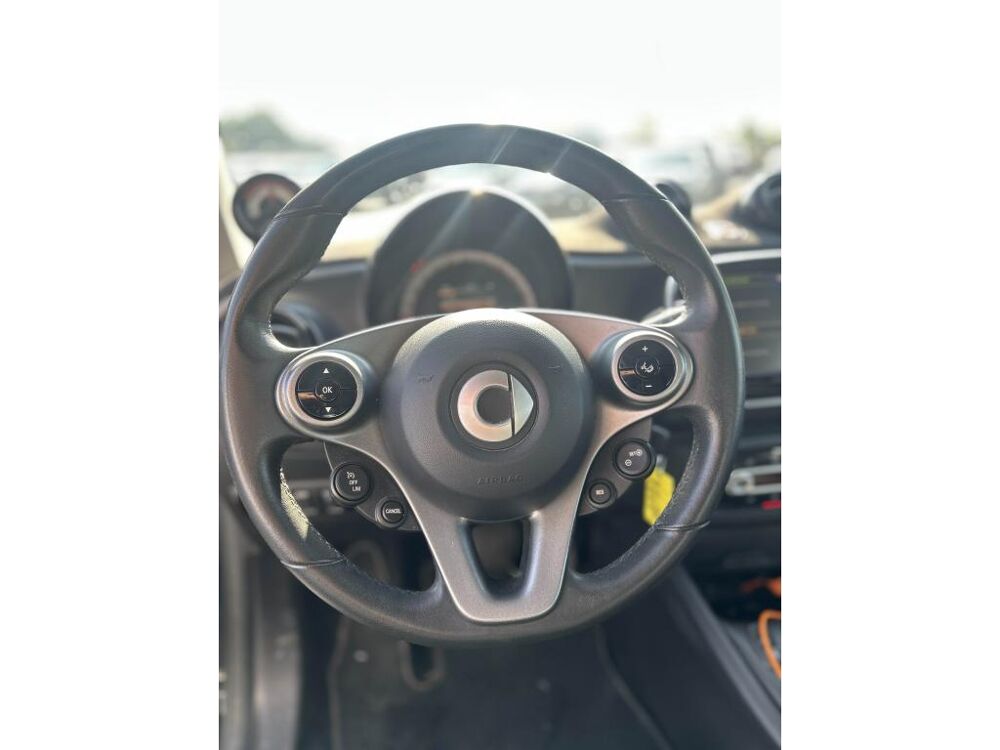 ForTwo Smart EQ Coupe 82 COUPE 2023 2023 occasion 44700 Orvault