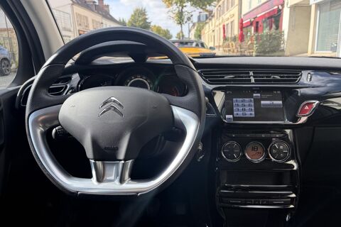 C3 1.2 VTI - 82 Exclusive - COURROIE FAITE - CLIMATISATION - 1E 2016 occasion 78760 Jouars-Pontchartrain