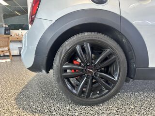 Cooper D 2.0 190 COOPER S BVA - GARANTIE 12 MOIS 2018 occasion 16000 Angoul&ecirc;me
