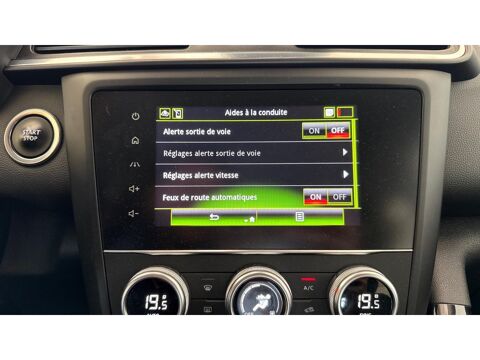 Kadjar 1.5 - 115ch Business / CARPLAY / KEYLESS GO / AIDE AU STATI 2020 occasion 17600 Saujon