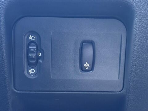 Clio II Campus - 1.2i GPL - 60ch - Authentique Phase 4 - 1&egrave;re M 2008 occasion 76710 Eslettes