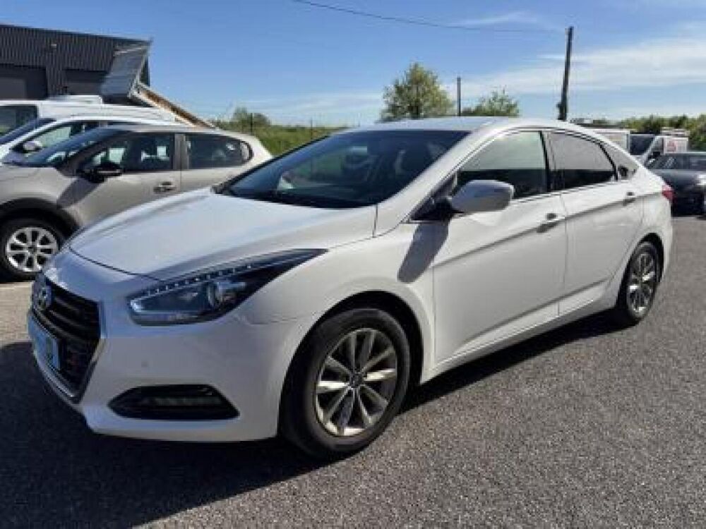 i40 1.7 CRDI - 115 Blue Drive Business 2015 occasion 47200 Saint-Pardoux-du-Breuil