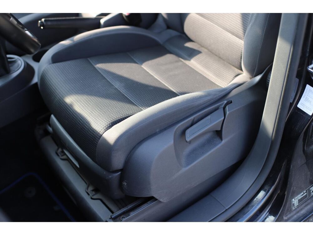 Touran 2.0 16V TDI - 140 Freestyle 7pl 2010 occasion 60740 Saint-Maximin