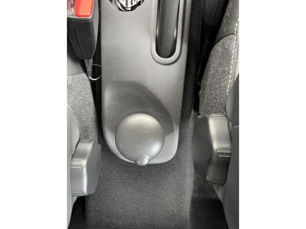 Clio 1.5 Energy dCi / 11 000 km / 75 Ch / Finition Trend / 1&egrave;re m 2019 occasion 50640 Le Teilleul