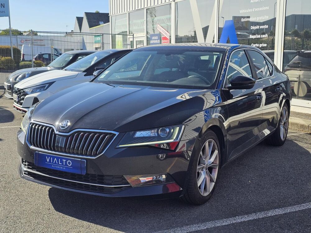 Superb III 2.0 16V TDI 150cv DSG6 Style - SUIVI ENTRETIEN COMPLET - 2016 occasion 49070 Beaucouz&eacute;